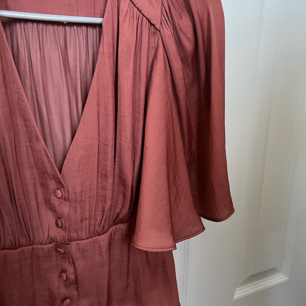 Blouse! - Picture 3 of 5